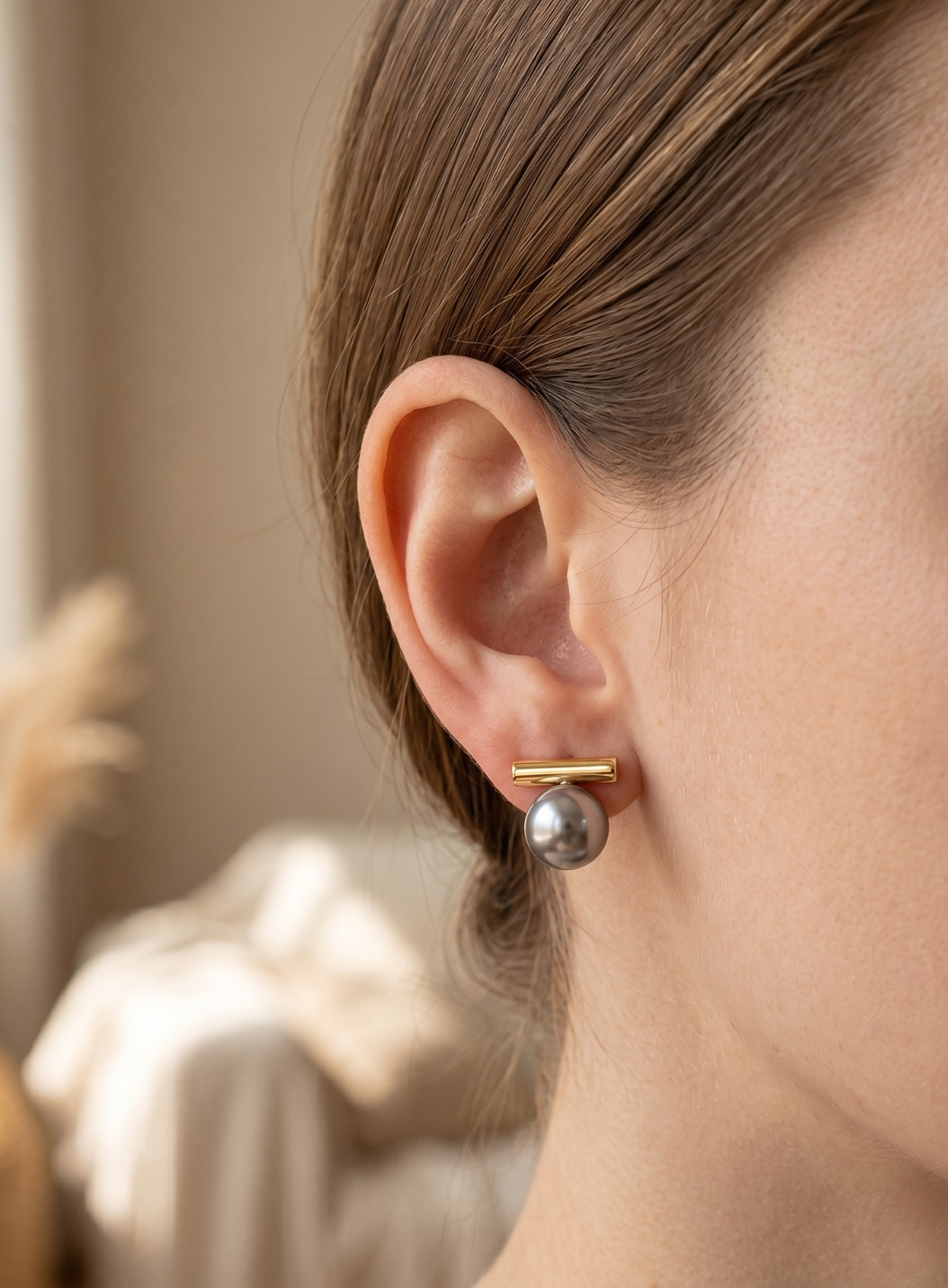 Minimal Form Earrings