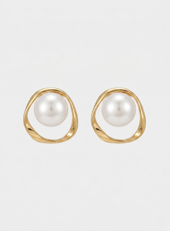 Golden Wave Pearl Earrings