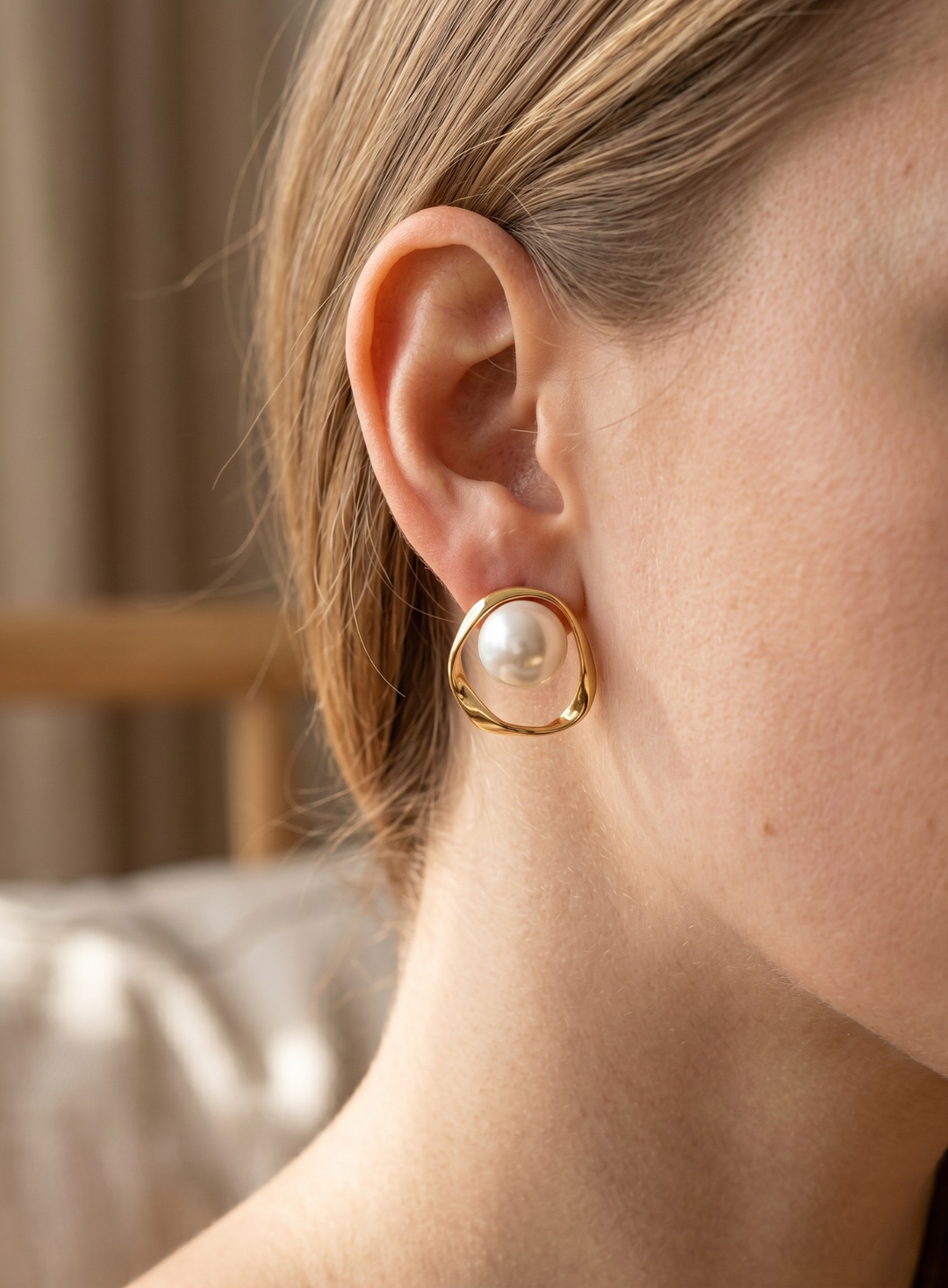 Golden Wave Pearl Earrings