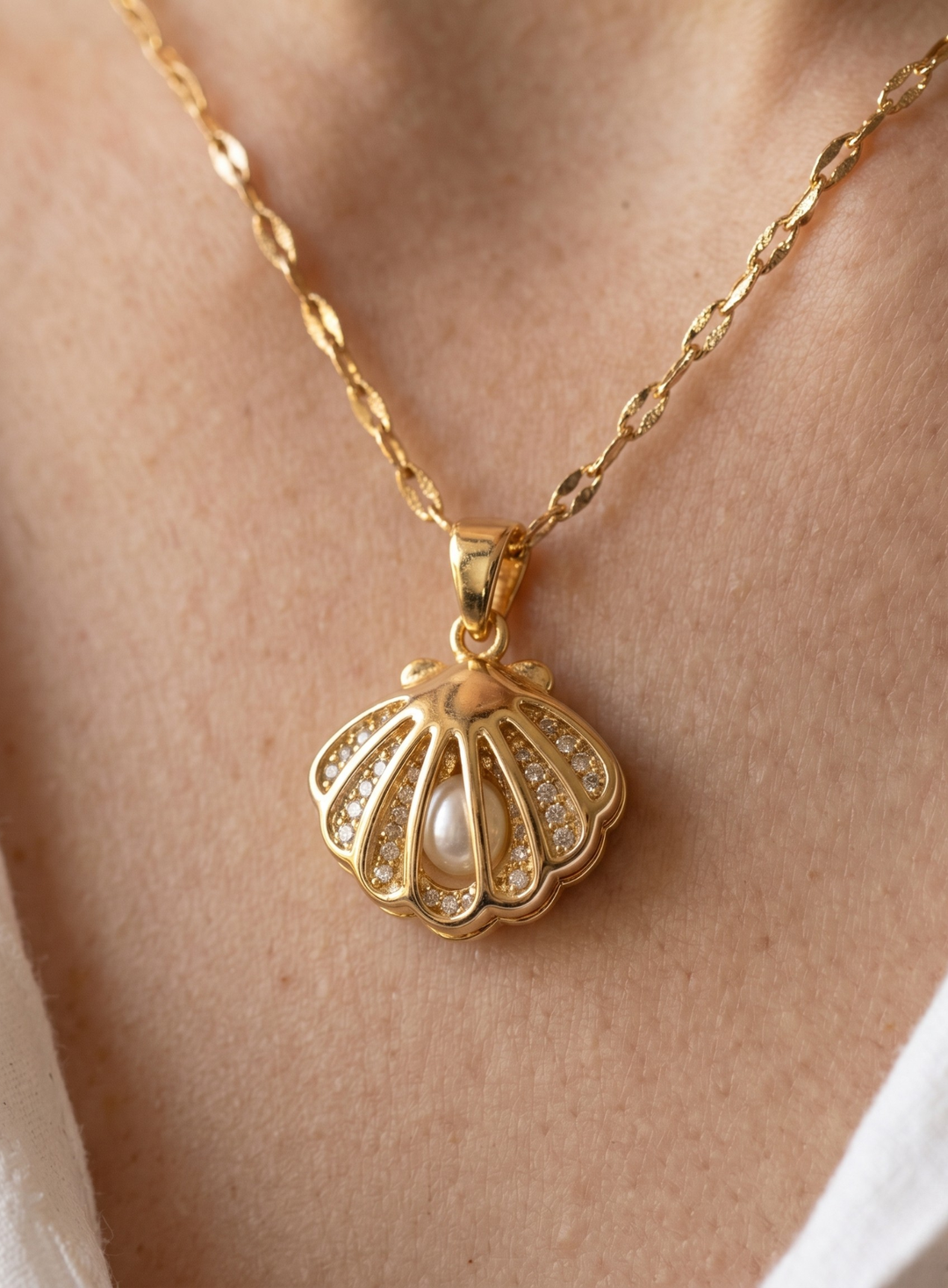 Hidden Pearl Necklace