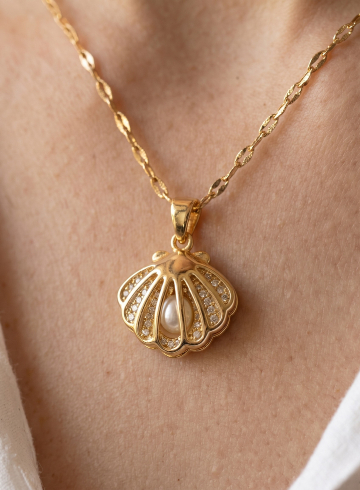 Hidden Pearl Necklace