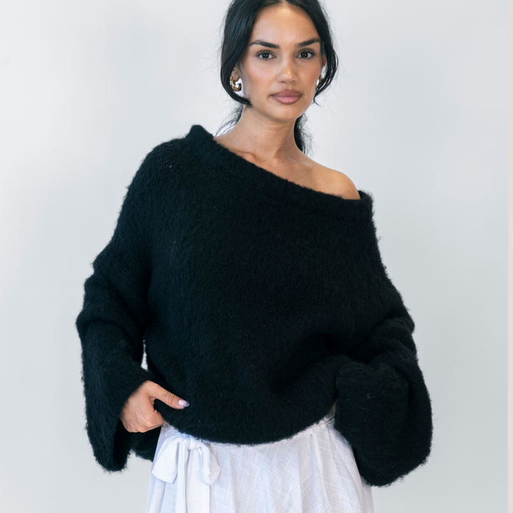 Isla | Slouchy Off-Shoulder Luxe Knit