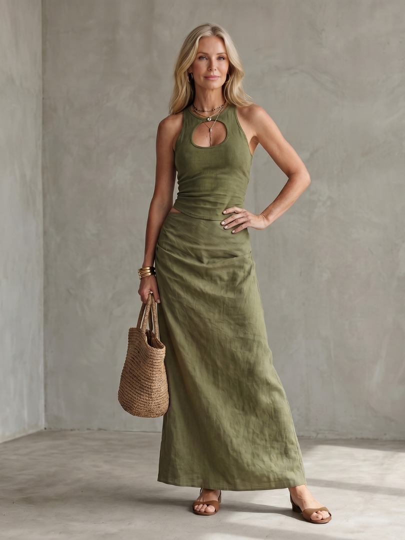 Monique | Keyhole Neck Fitted Waist Midi Dress