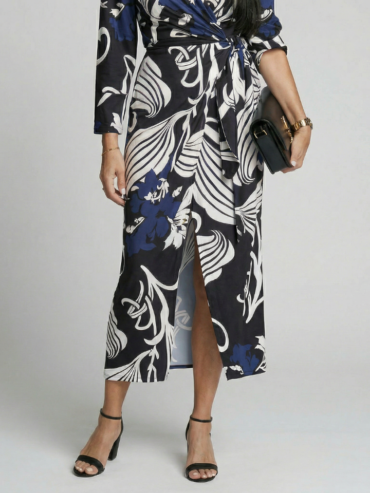 Velden | Relaxed Wrap Midi Dress