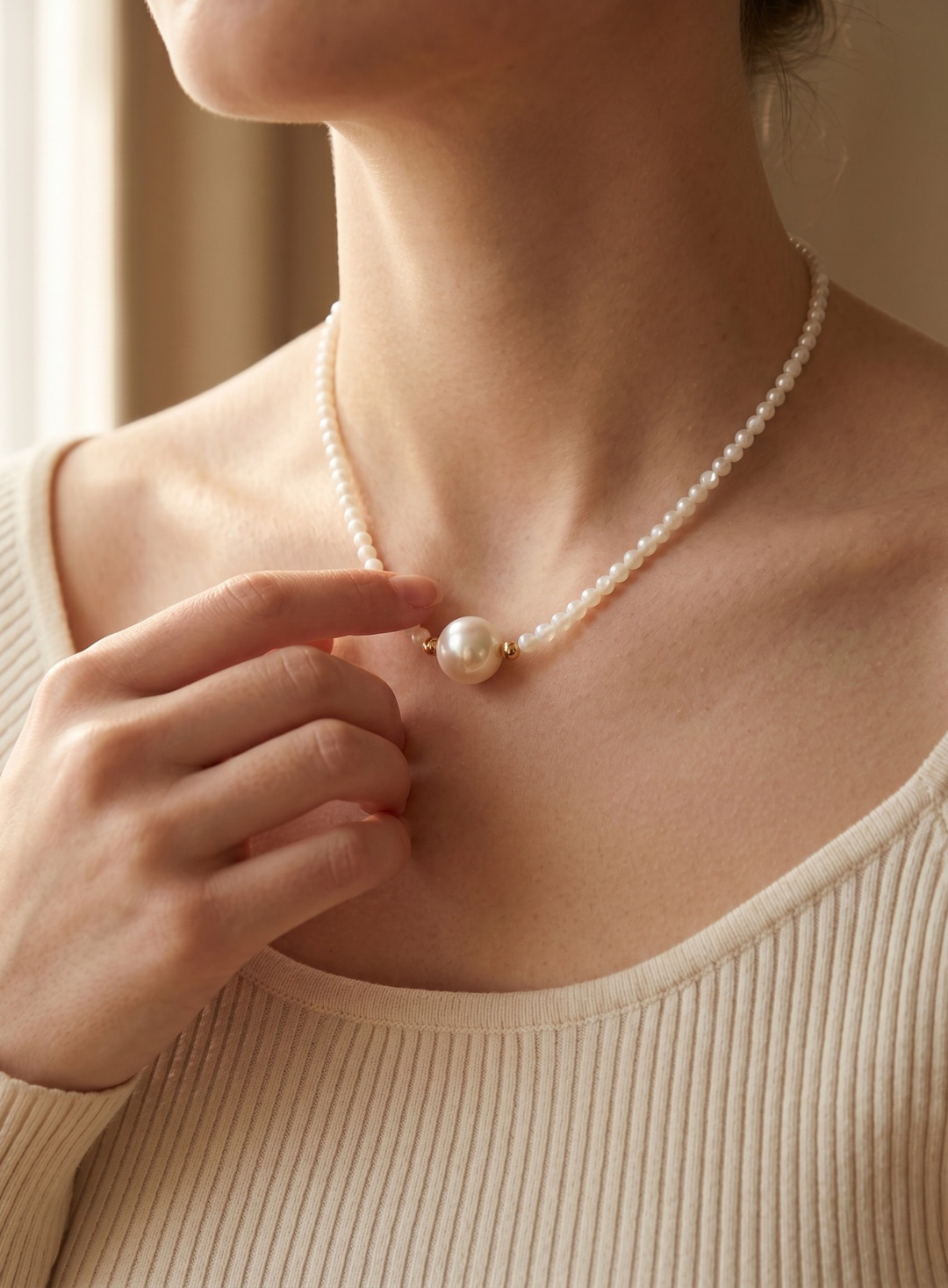 Pearl Centre Necklace