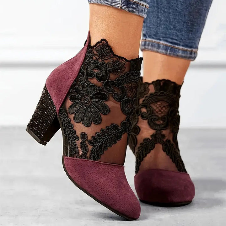 The Charlotte Artisan | Women’s White Floral Lace Heels