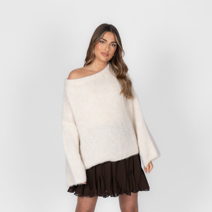 Isla | Slouchy Off-Shoulder Luxe Knit
