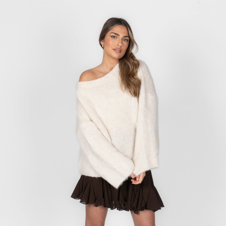 Isla | Slouchy Off-Shoulder Luxe Knit