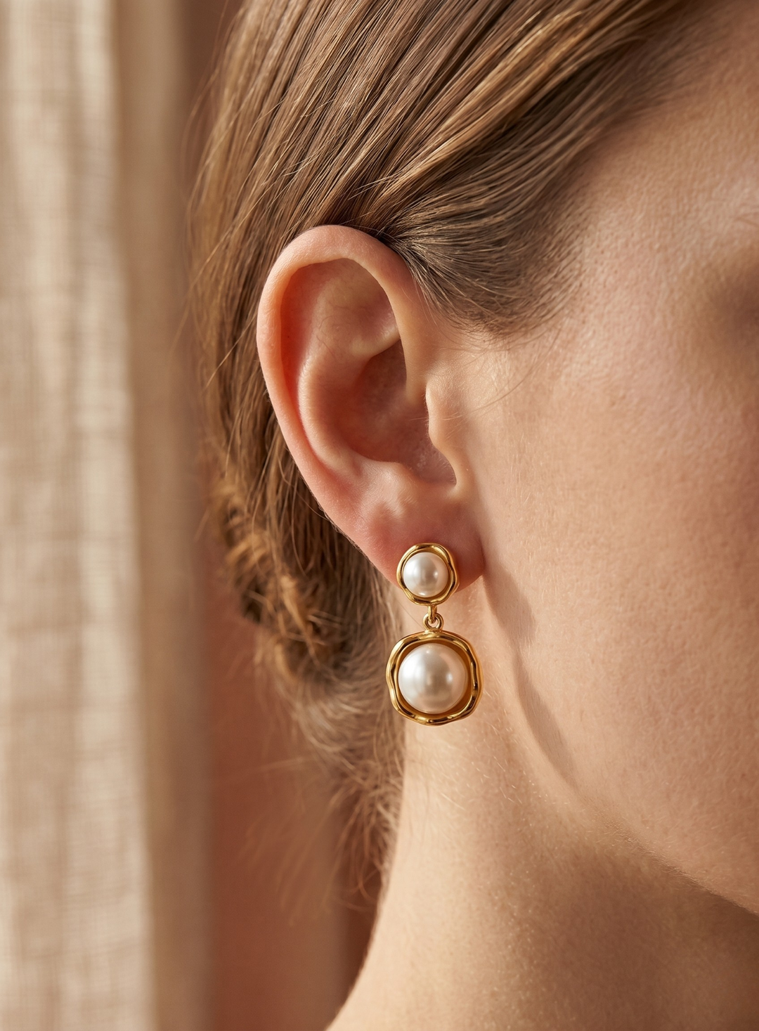 Golden Frame Pearl Earrings