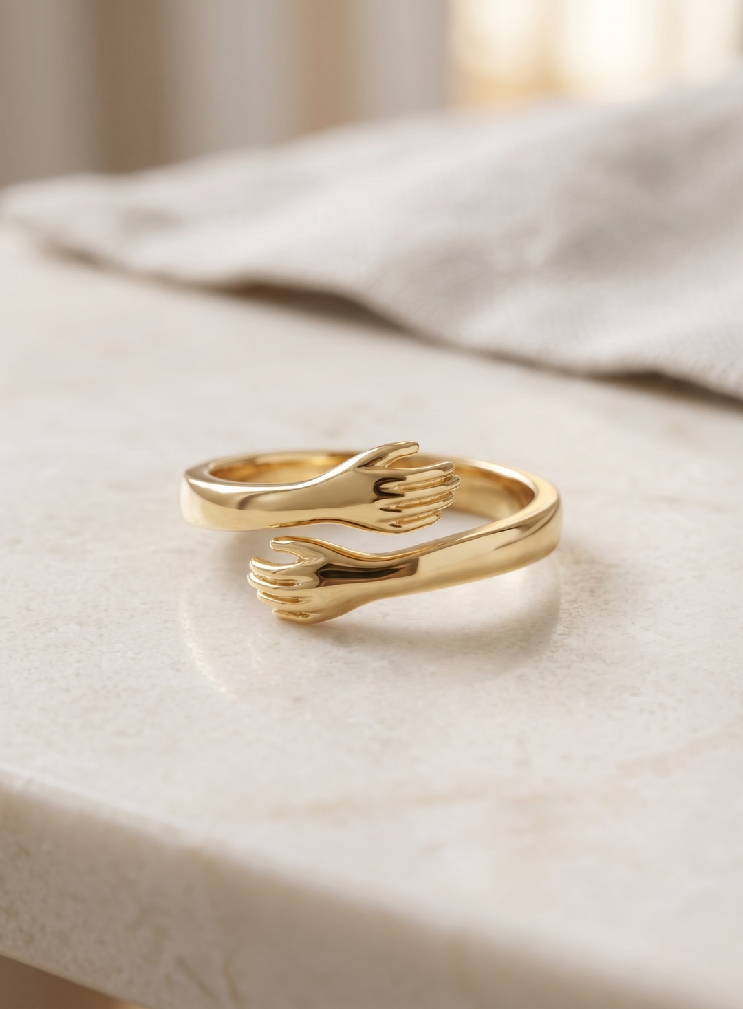 Hug Ring