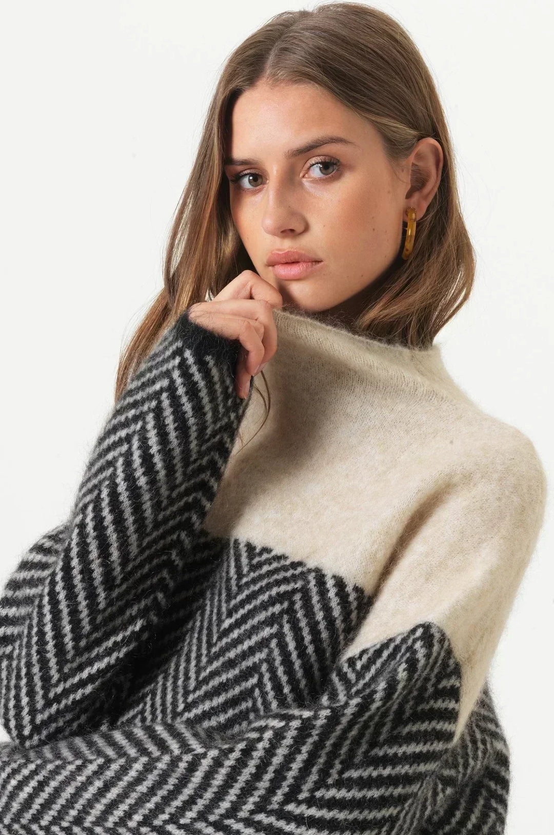 The Charlotte Manor | Women’s Loose Knit High-Collar Sweater
